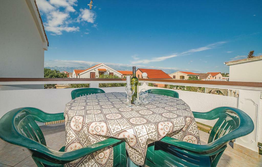 Apartmani Dokoza Vir Exterior foto